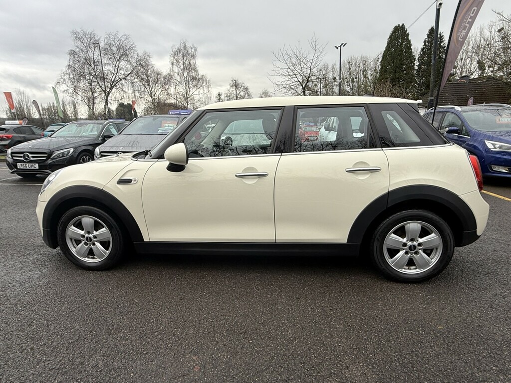 Mini Hatch 1.5 5-Door Hatch Cooper Ulez PJ18MKU White #6