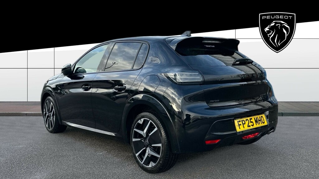Peugeot 208 Gt Black #2