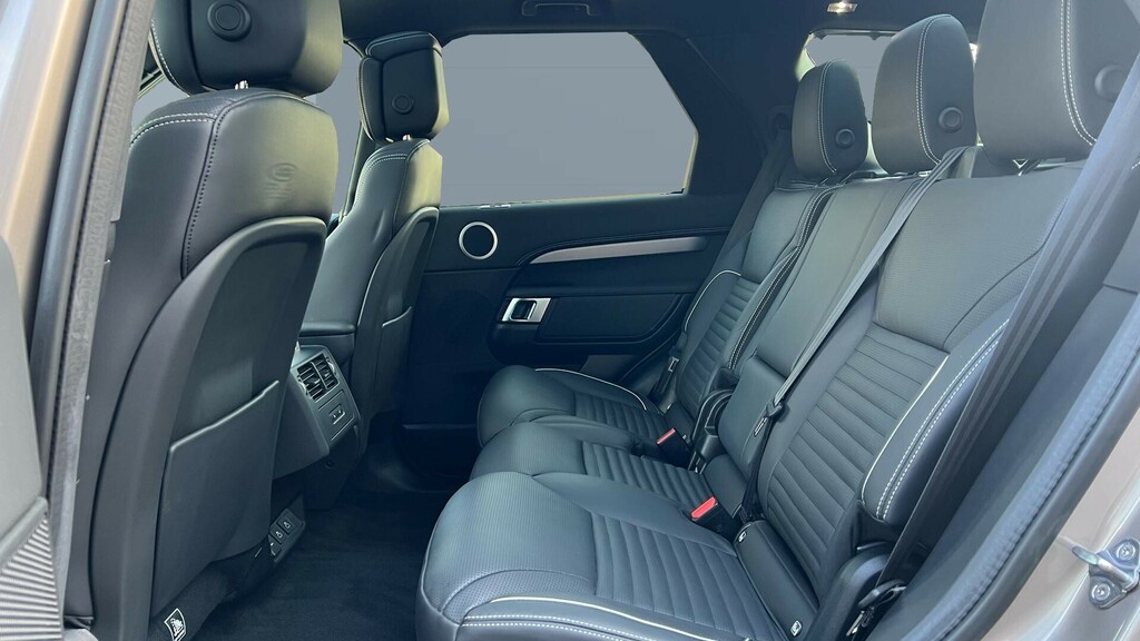 Land Rover Discovery R-dynamic Hse FA23KVZ Brown #4