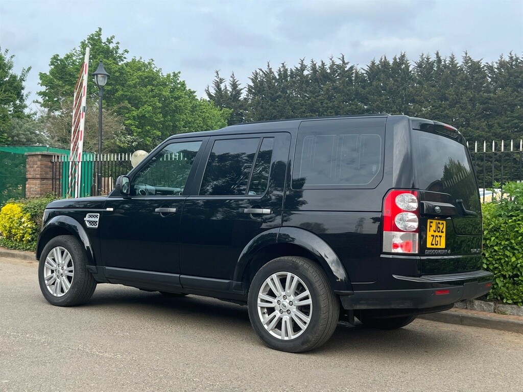 Land Rover Discovery 3.0 Sd V6 Xs 4Wd Black #5