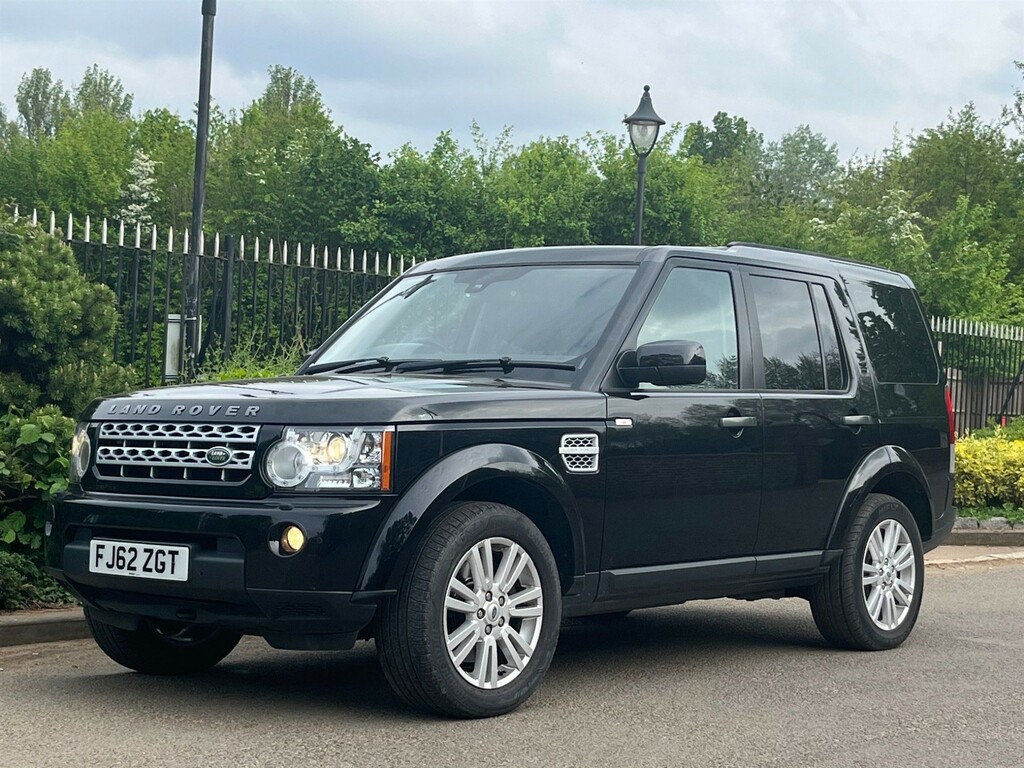 Land Rover Discovery 3.0 Sd V6 Xs 4Wd Black #3