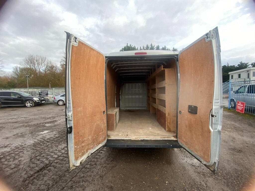 Citroen Relay 2.0 Bluehdi 35 Enterprise L3 High Roof Euro 6 LD67SSO Silver #6