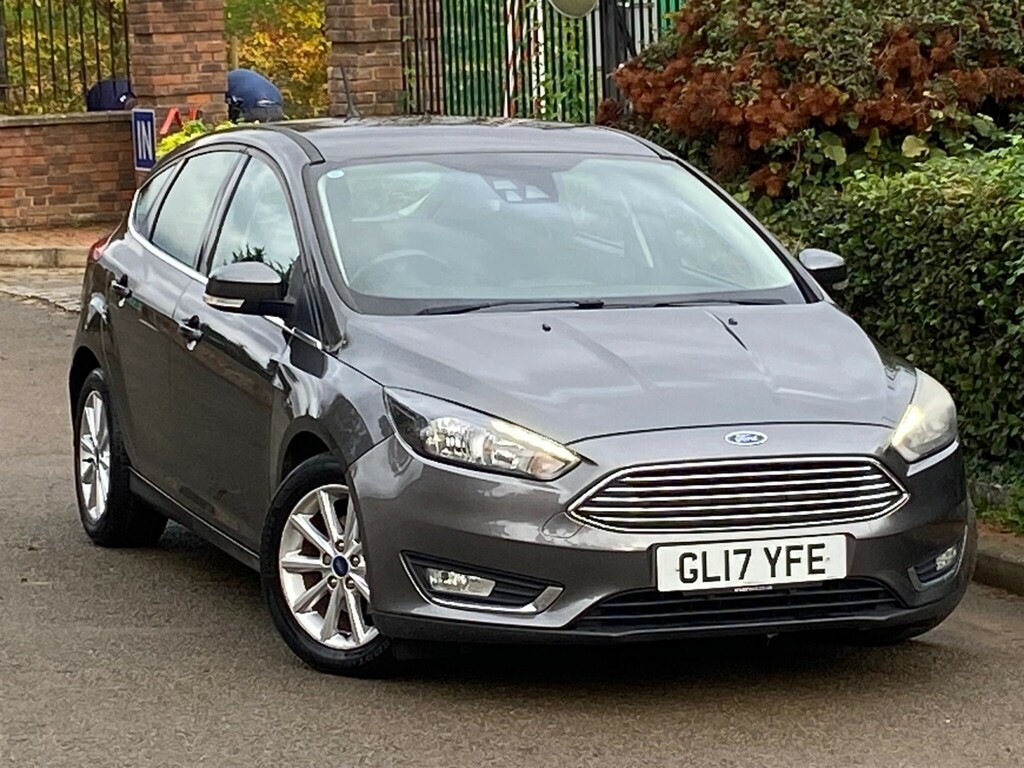 Ford Focus 1.0T Ecoboost Titanium Hatchback CN17WWG #5
