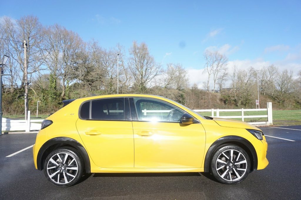 Peugeot 208 1.2L Gt Premium CA22VHB Yellow #3