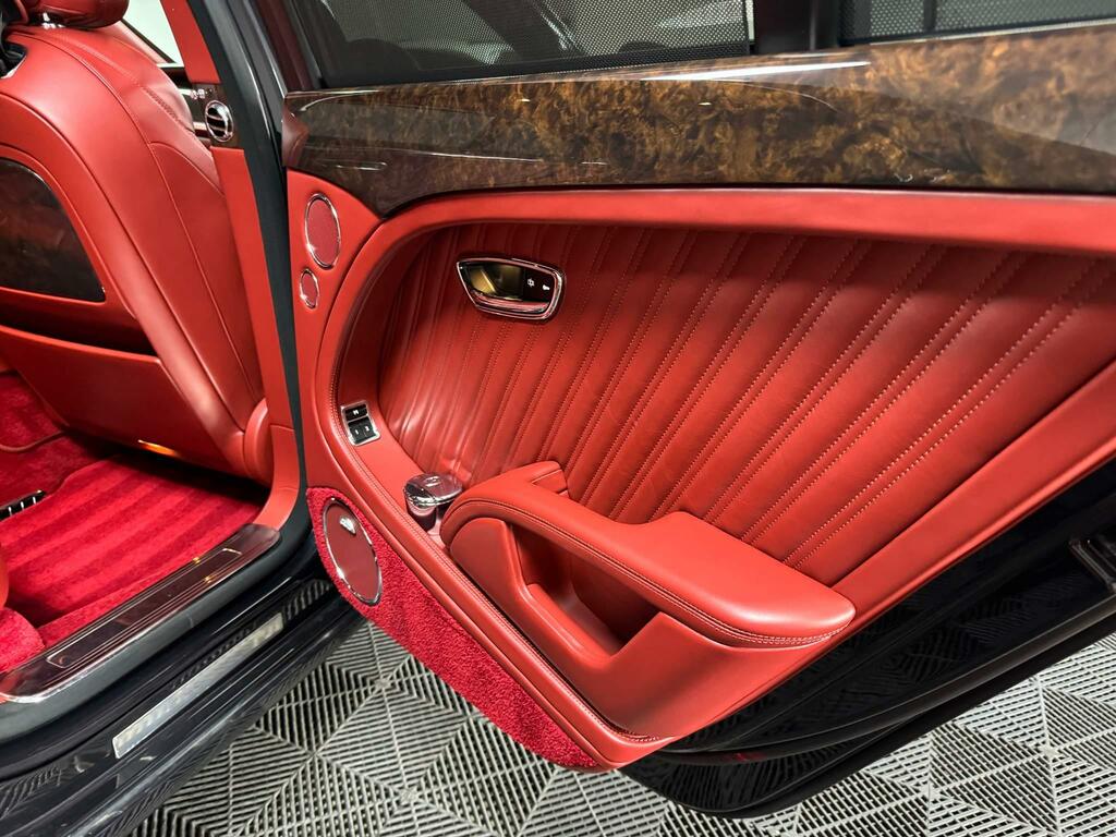 Bentley Mulsanne V8 Speed Grey #35