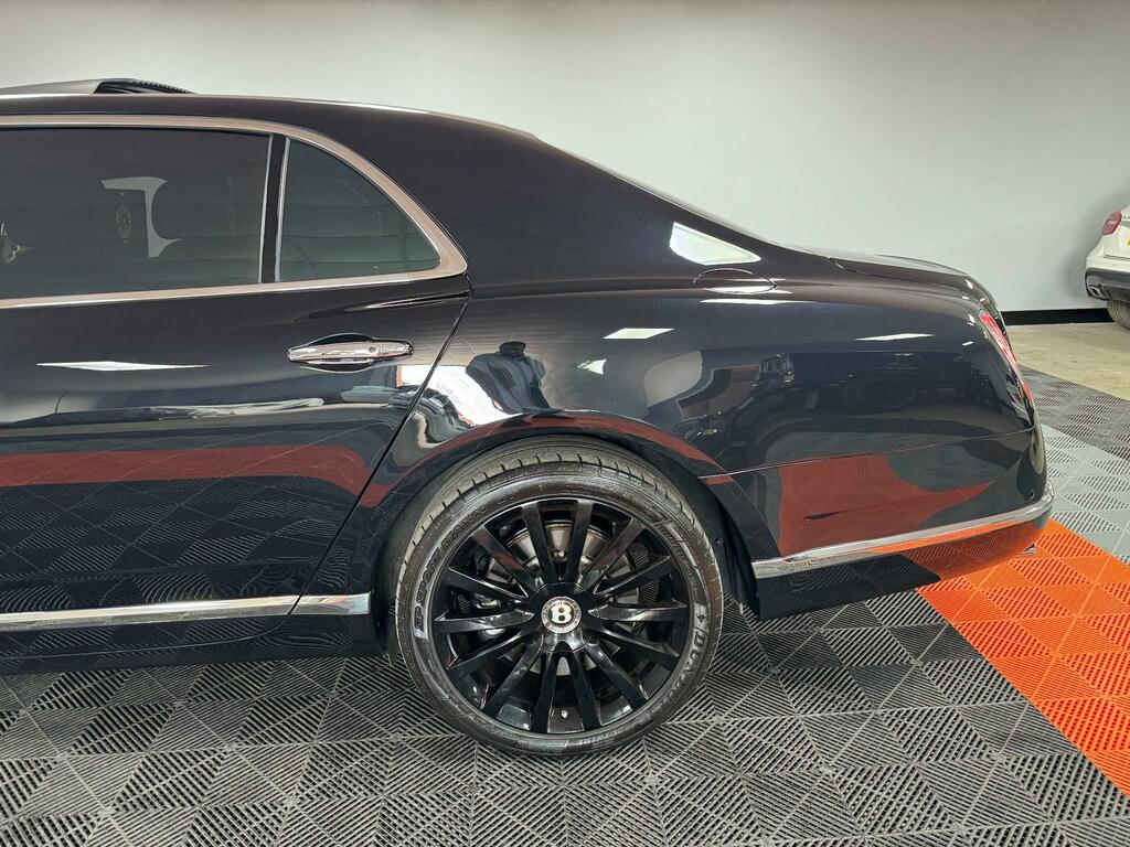 Bentley Mulsanne V8 Speed Grey #47