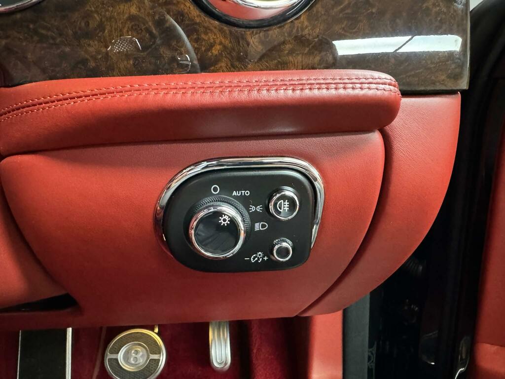 Bentley Mulsanne V8 Speed Grey #76