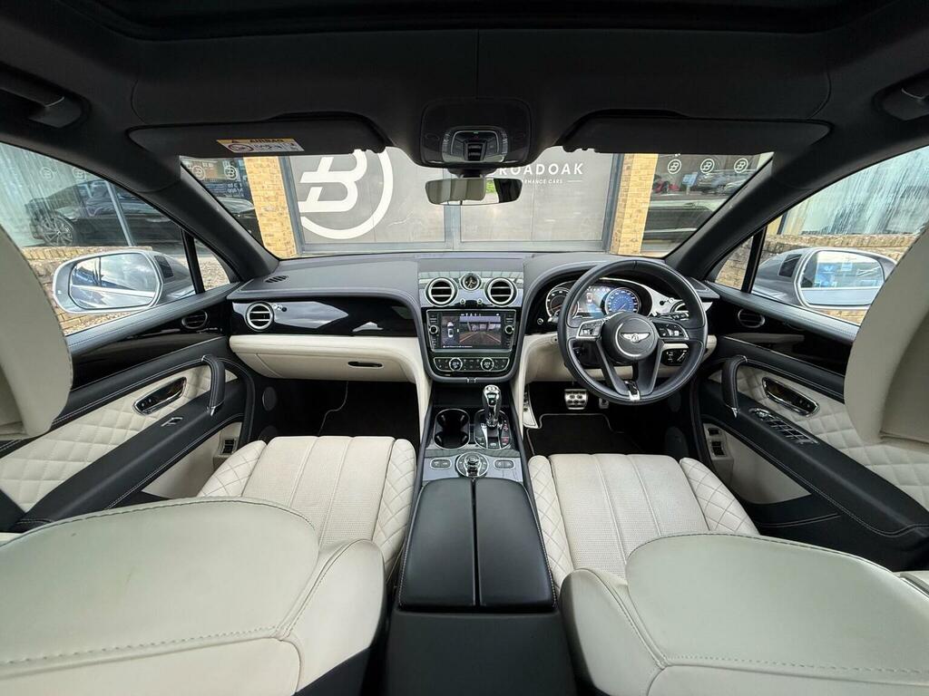 Bentley Bentayga Suv 4.0 V8 4Wd Euro 6 Ss 201919 DK19VJL Grey #5