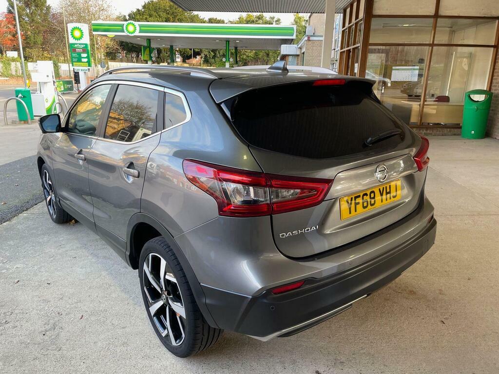 Nissan Qashqai 1.3 Dig-t Tekna Dct Euro 6 S S Grey #3
