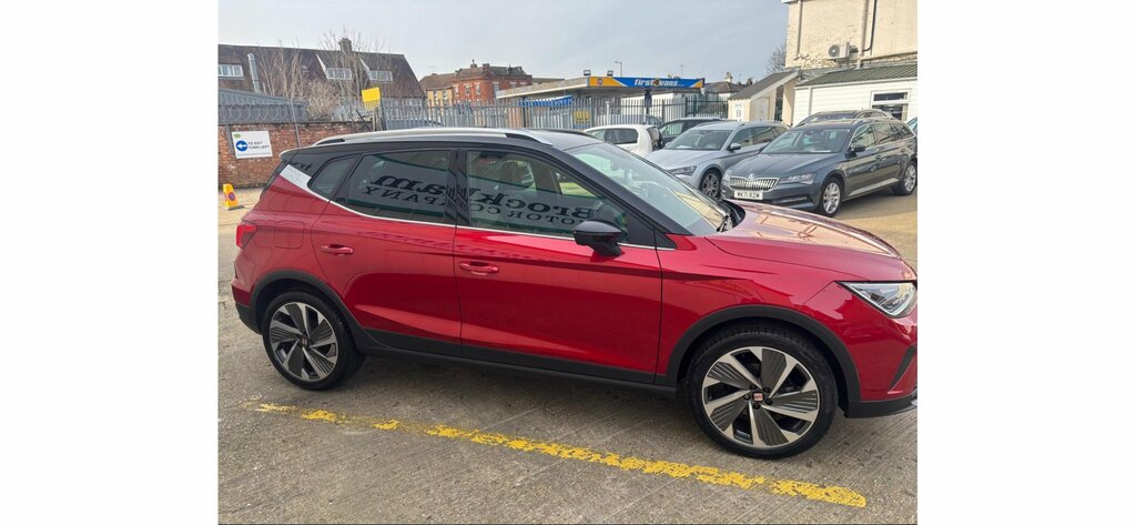 Seat Arona 1.0 Tsi Fr Edition Dsg WP72HWY Red #3