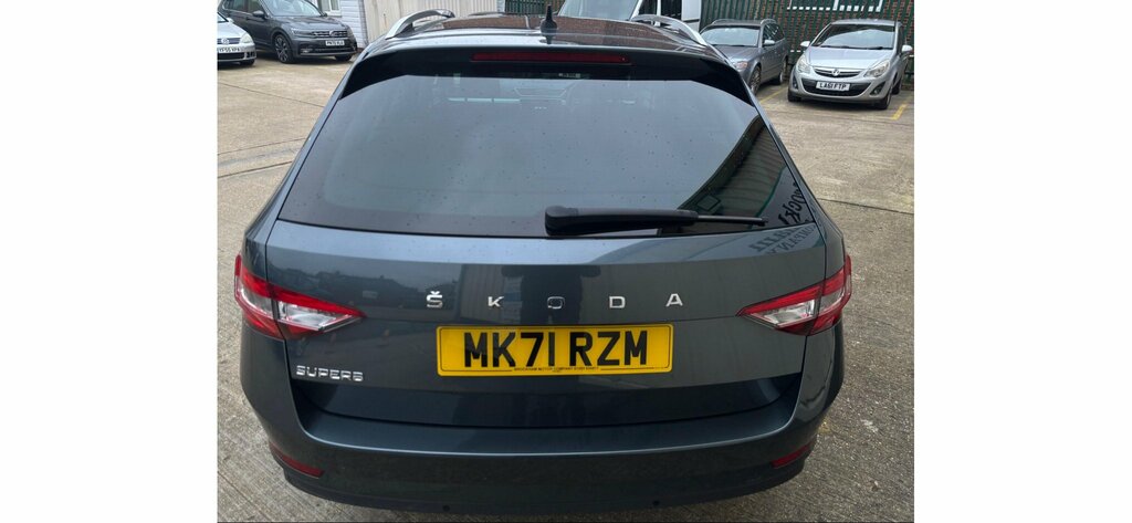 Skoda Superb 2.0 Tdi Se Technology Euro Grey #2