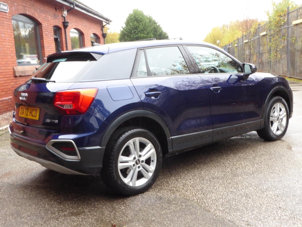 Audi Q2 1.5 Tfsi Sport DA72HCD Blue #3