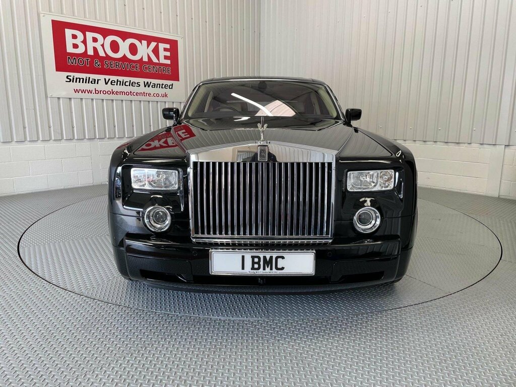 Rolls-Royce Phantom Saloon 6.7 V12 Euro 3 200606 Black #3