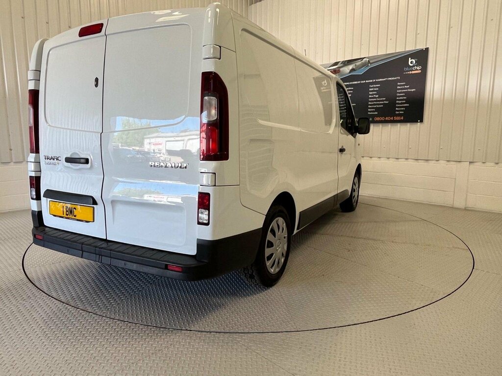 Renault Trafic Panel Van 1.6 Dci 27 Business Swb Standard Roof E SG19DXS White #4