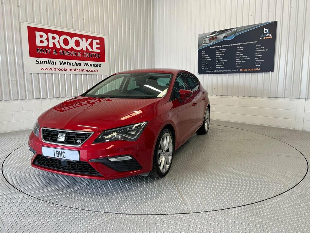 Seat Leon Hatchback 1.5 Tsi Evo Fr Sport Euro 6 Ss 2 FH19OUC Red #2