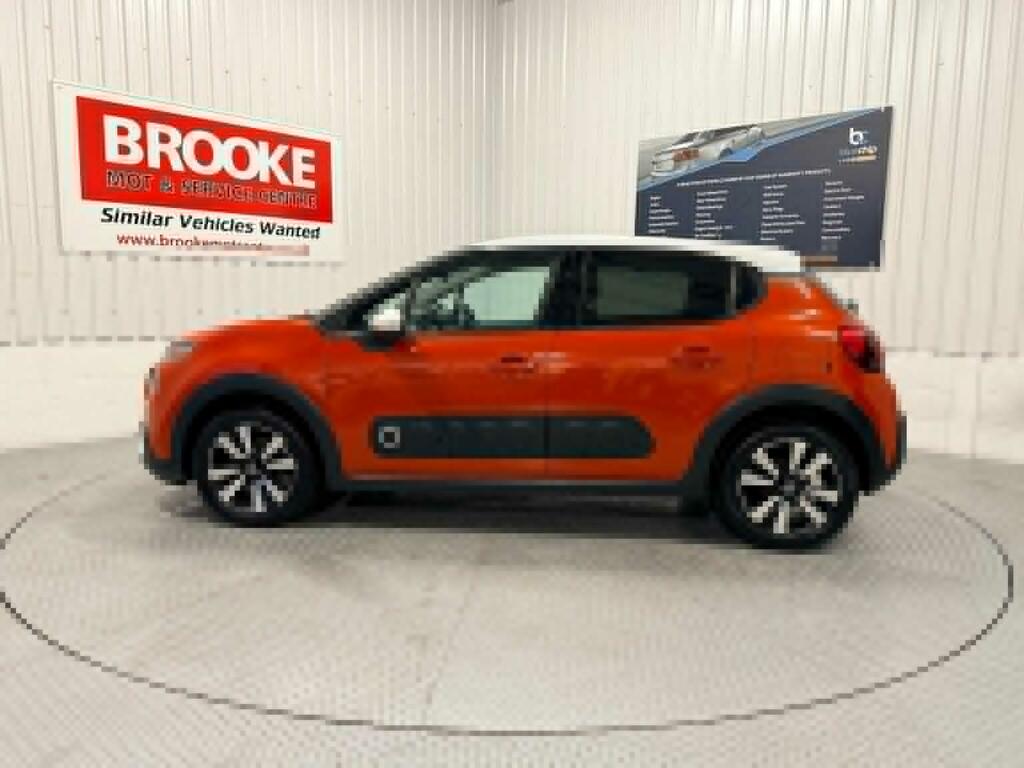 Citroen C3 Hatchback 1.2 Puretech Flair Euro 6 201767 LF67URC Orange #5
