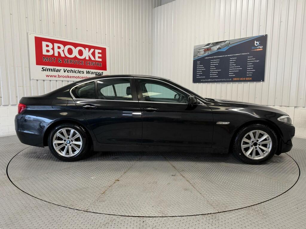 BMW 5 Series Saloon 3.0 530D Se Steptronic Euro 5 201060 AK60PVL Black #2