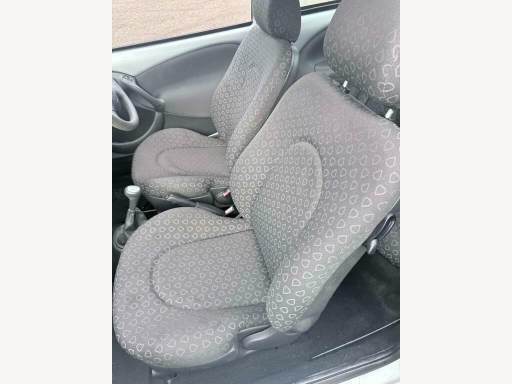Ford KA 1.3 Collection Silver #3