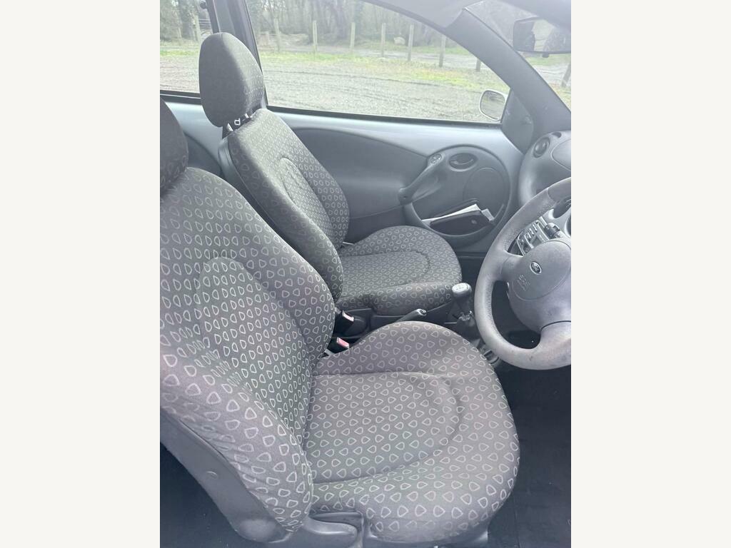 Ford KA 1.3 3dr Silver #10