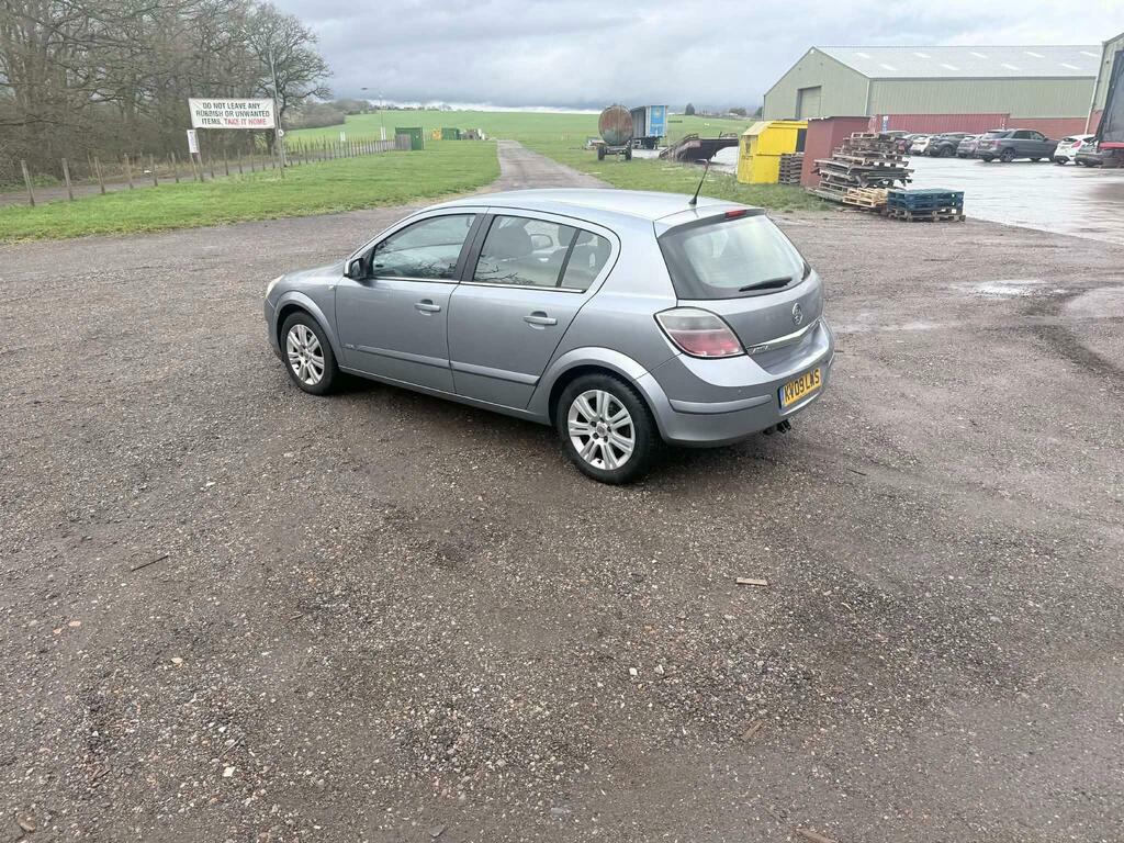 Vauxhall Astra 1.8I 16V Design Silver #5
