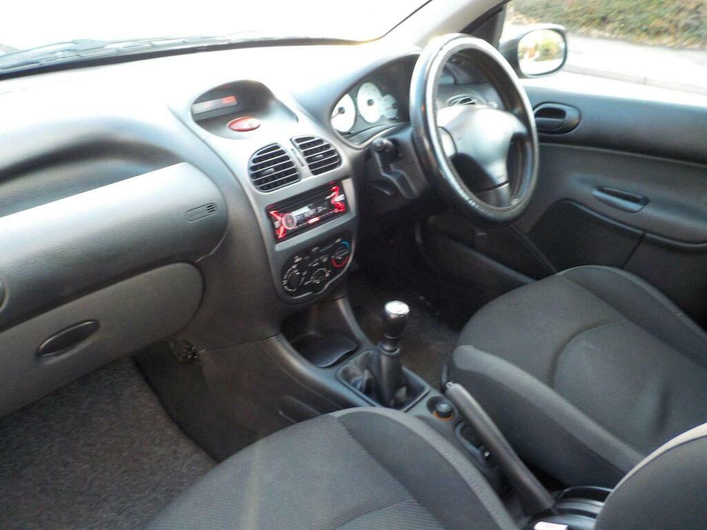 Peugeot 206 1.4 Hdi Look Silver #6