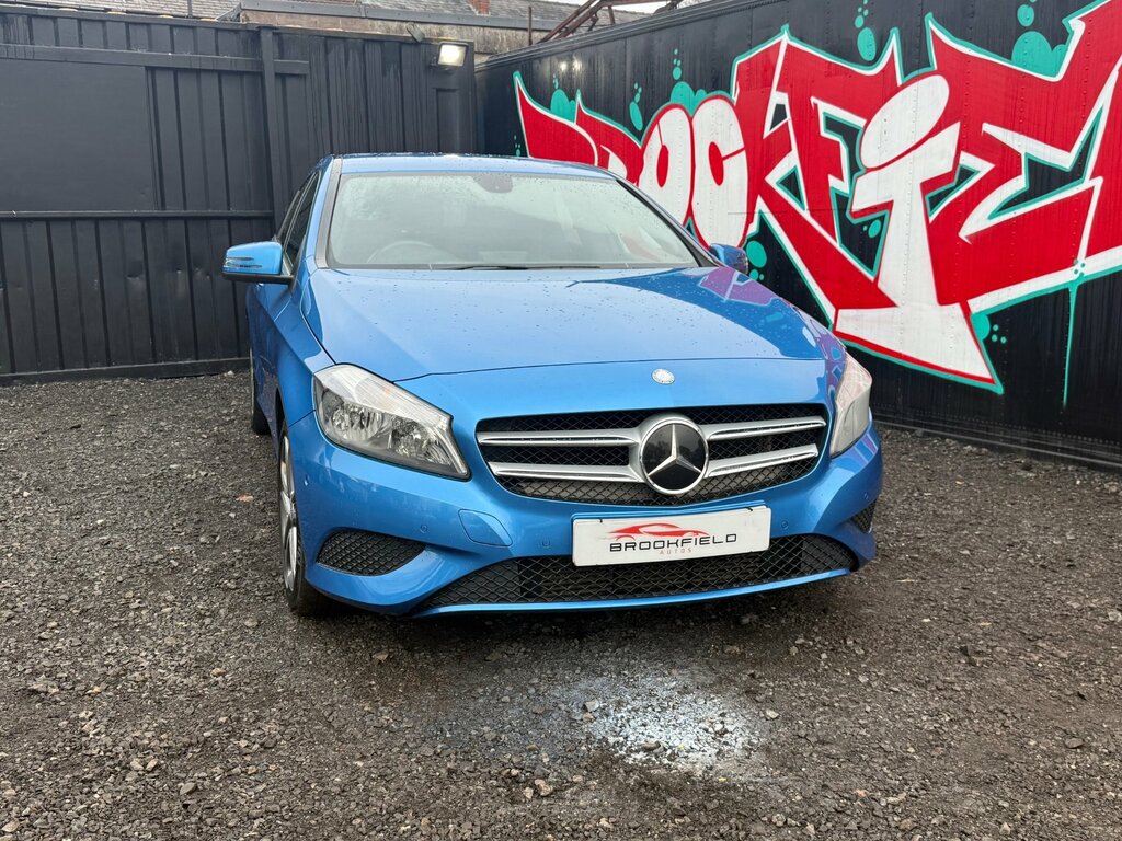 Mercedes-Benz A Class 1.5 A180 Cdi Sport Hatchback 7G-dct Eur MT64KKB Blue #3
