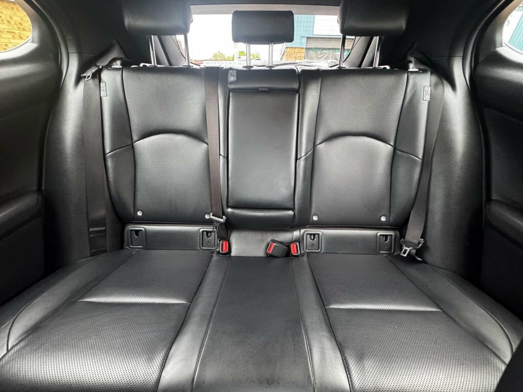 Lexus UX 2L F Sport FN70WEF White #5