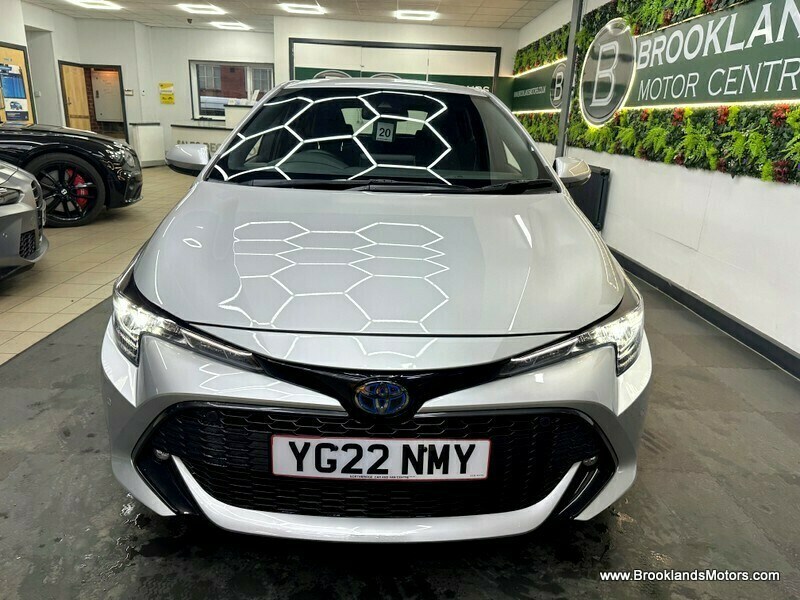 Toyota Corolla 1.8 Icon Tech Sat Nav, Heated Seats Reverse Cam YG22NMY Silver #4