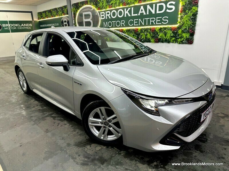 Toyota Corolla 1.8 Icon Tech Sat Nav, Heated Seats Reverse Cam YG22NMY Silver #2
