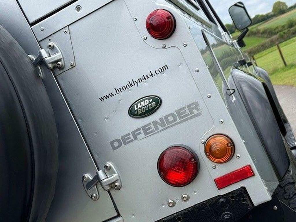 Land Rover Defender 110 2.2 Tdci Xs Station Wagon 4Wd Euro 5 OY13THZ Silver #4