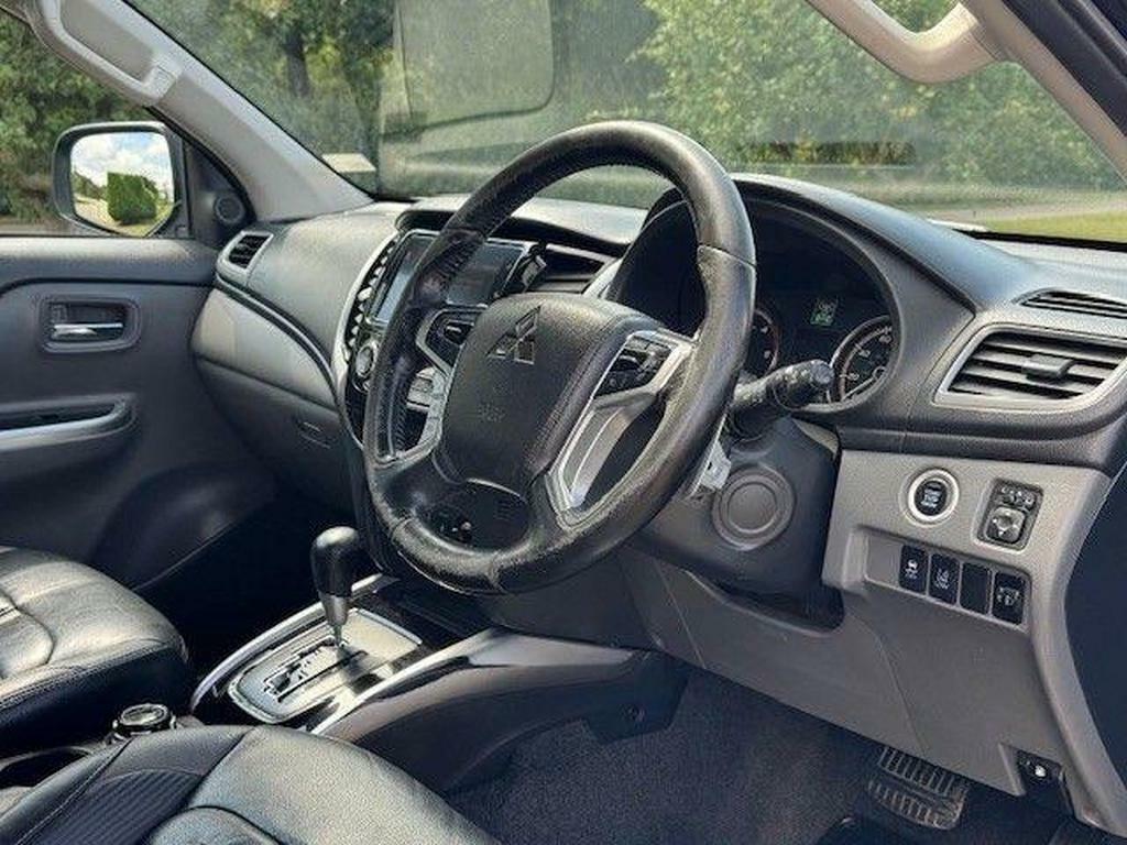 Mitsubishi L200 2.4 Di-d Dc Barbarian 4Wd Euro 6 VU18OSM Black #6