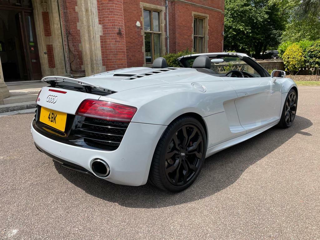 Audi R8 5.2 Fsi V10 Spyder S Tronic Quattro Euro 5 Grey #2