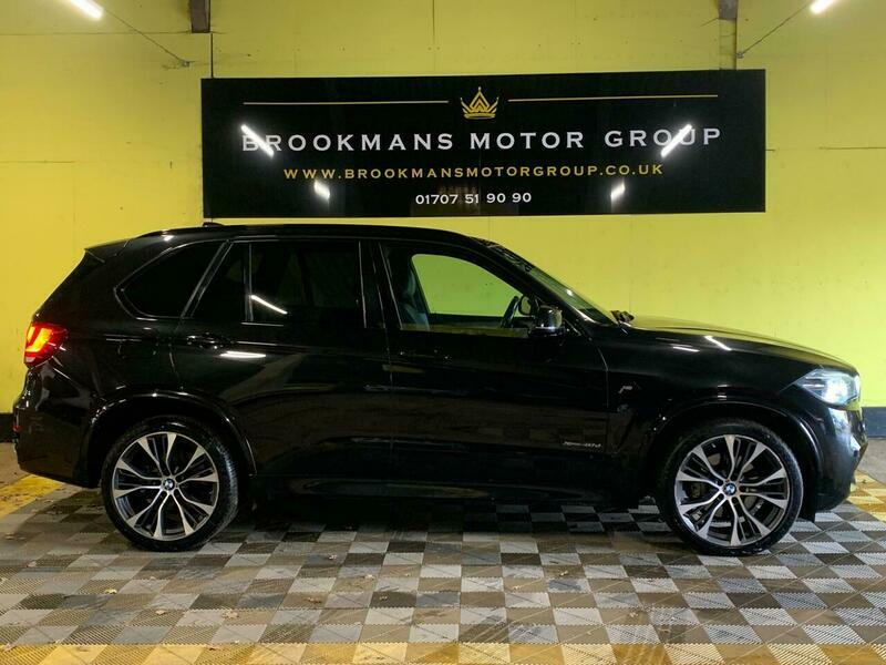 BMW X5 3.0 40D M Sport EK18MEV Black #4