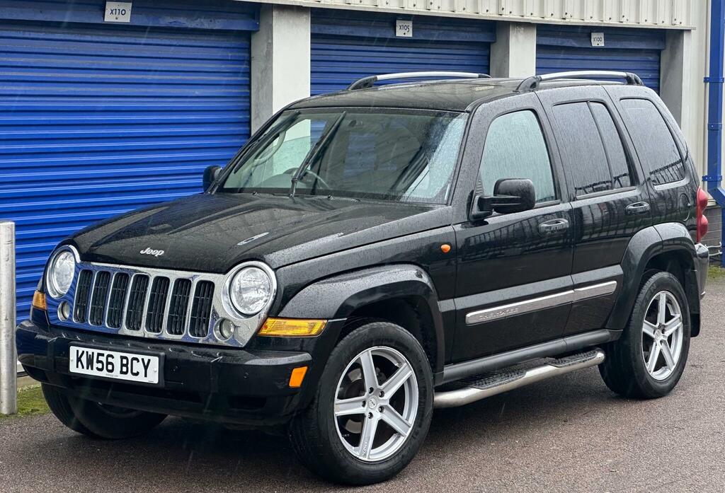 Jeep Cherokee 2.8 Td Sport Suv 4X4 262 Gk Black #1