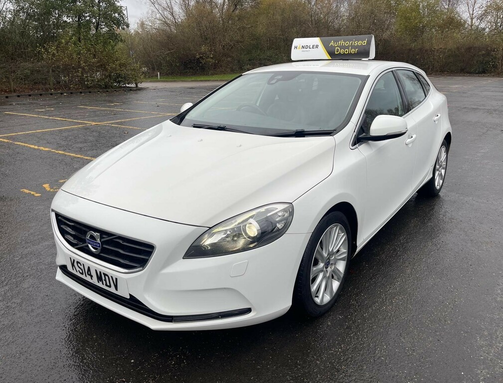 Volvo V40 1.6 D2 Se Lux Nav Hatchback Euro KS14MDV White #3