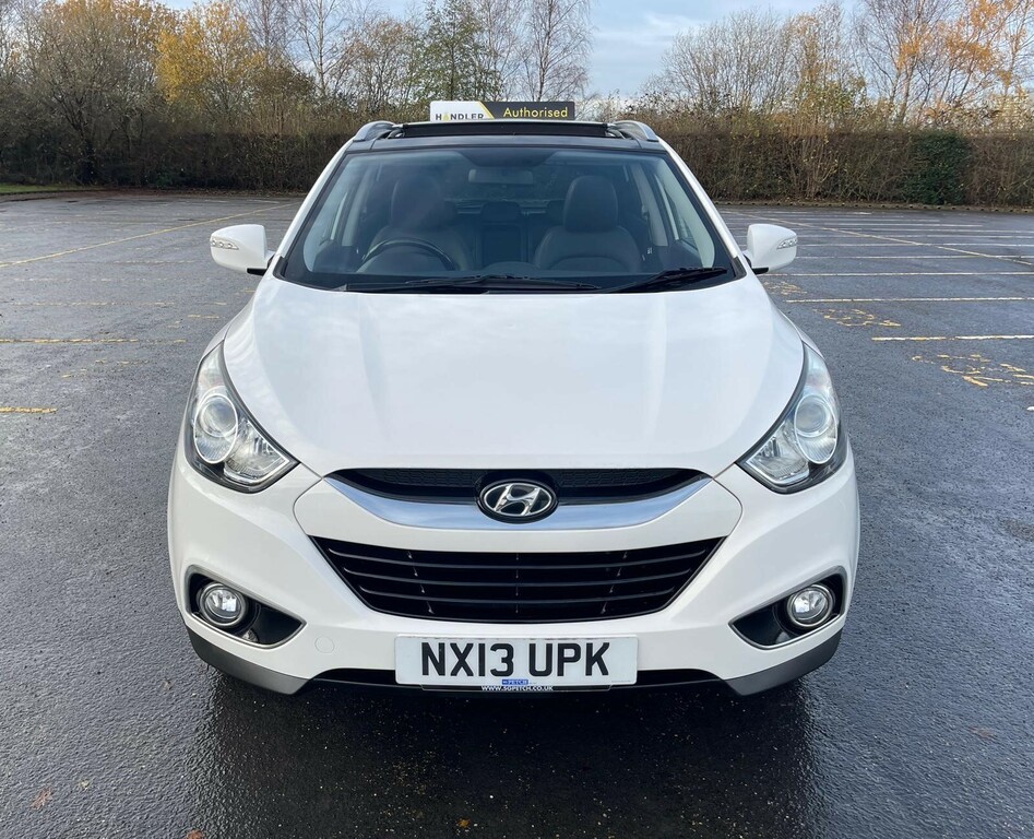 Hyundai Ix35 1.7 Crdi Premium Euro 5 Ss NX13UPK White #5