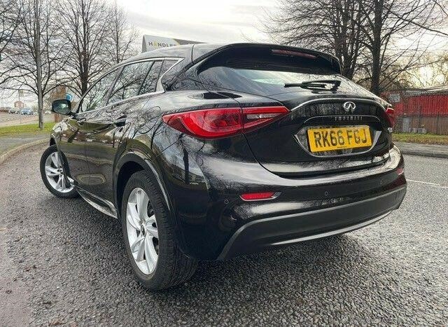 Infiniti Q30 1.5D Business Executive Euro 6 Ss Black #4