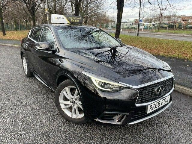 Infiniti Q30 1.5D Business Executive Euro 6 Ss Black