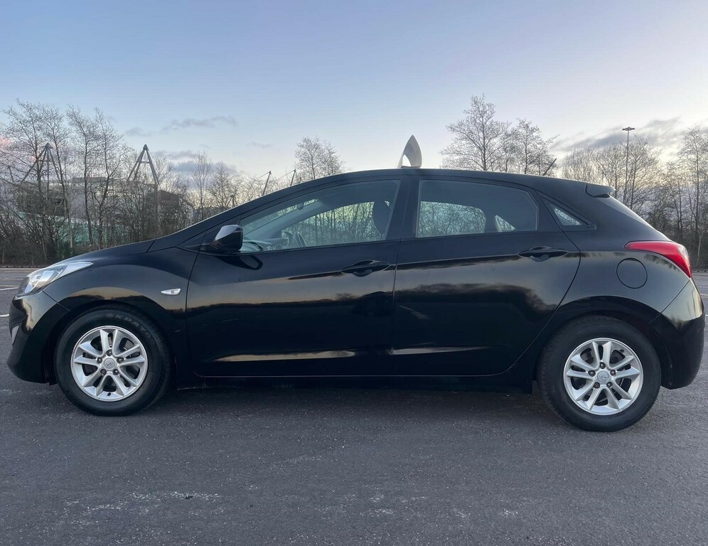 Hyundai I30 1.6 Crdi Active Euro 5 #4