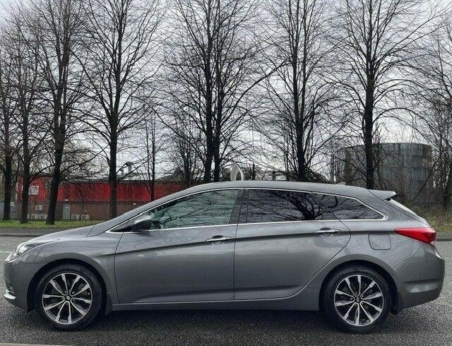 Hyundai I40 1.7 Crdi Blue Drive Se Nav Tourer Dct E  #4