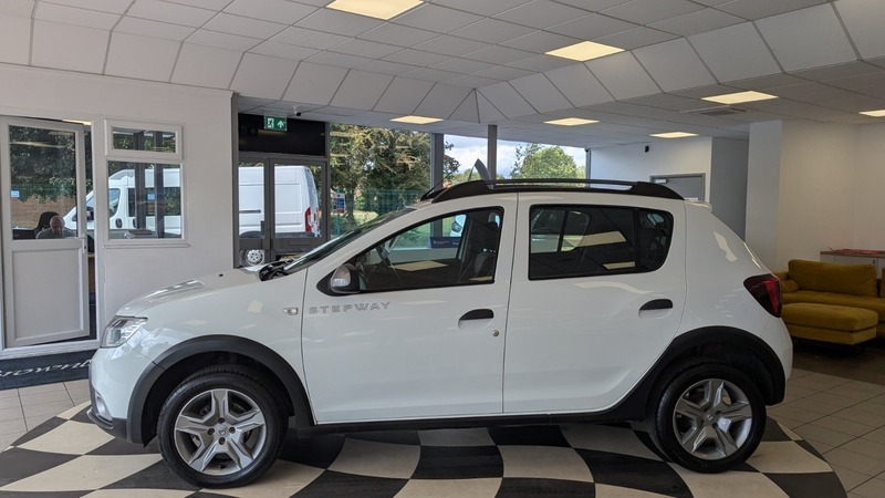 Dacia Sandero Stepway Ambiance Dci 33000 Miles White #4
