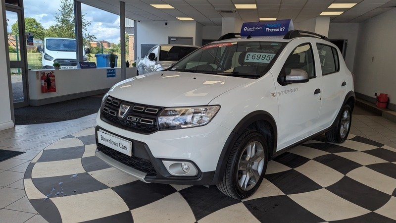 Dacia Sandero Stepway Ambiance Dci 33000 Miles White #3