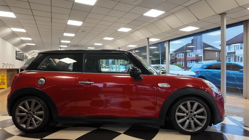 Mini Hatch Cooper S 97000 Miles GV14VFS Red #6