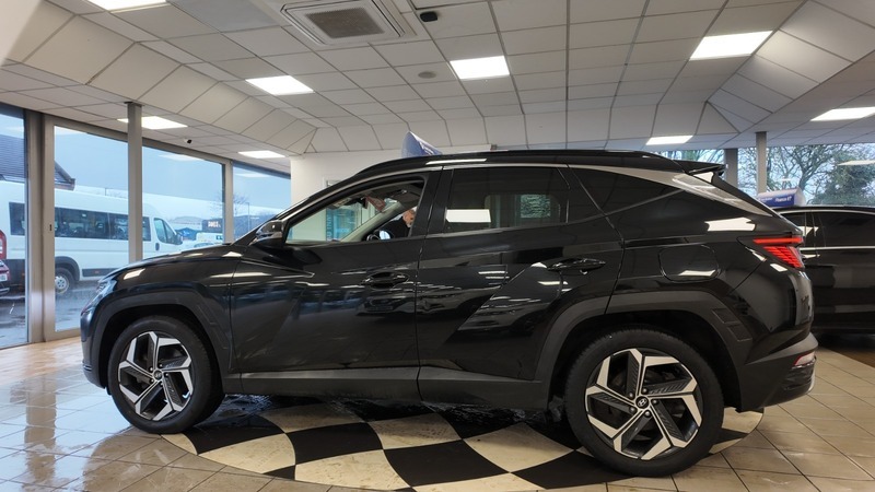 Hyundai Tucson T-gdi Ultimate Hybrid Sat DV71KSX Black #4