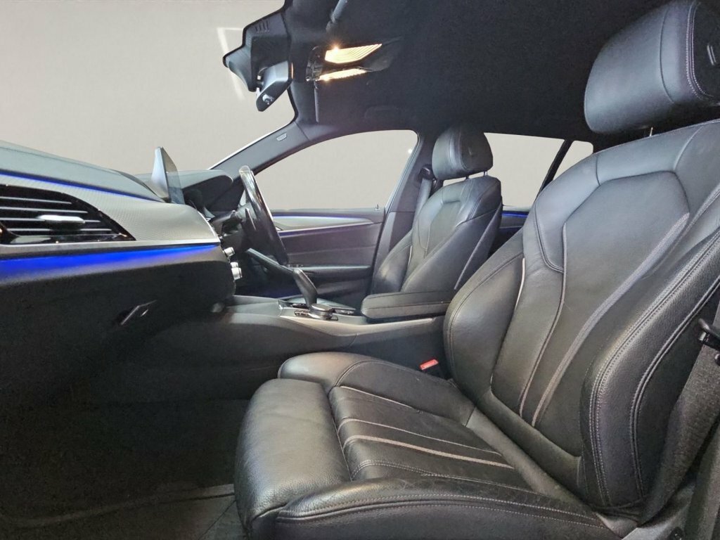 BMW 5 Series 3L M Sport YH18LKN White #2