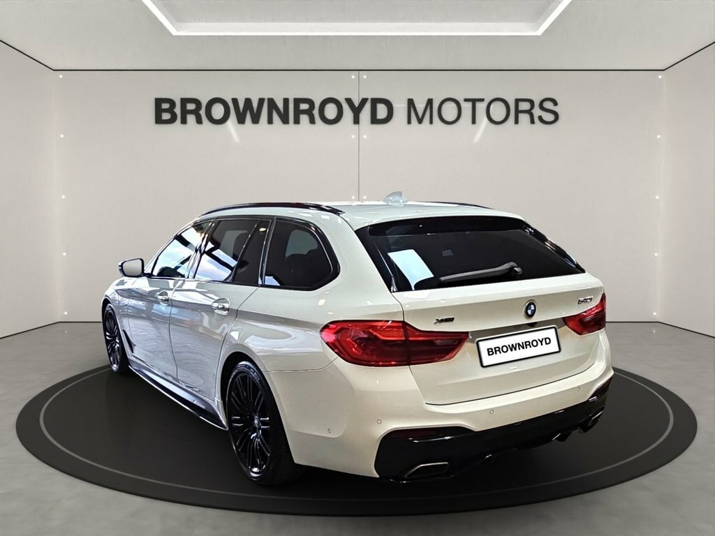 BMW 5 Series 3L M Sport YH18LKN White #6