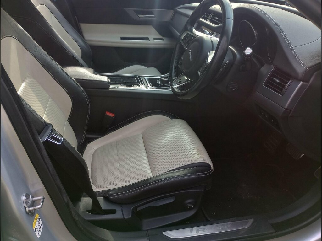 Jaguar XF 2.0D R-sport Euro 6 Ss GP66ELX Silver #2