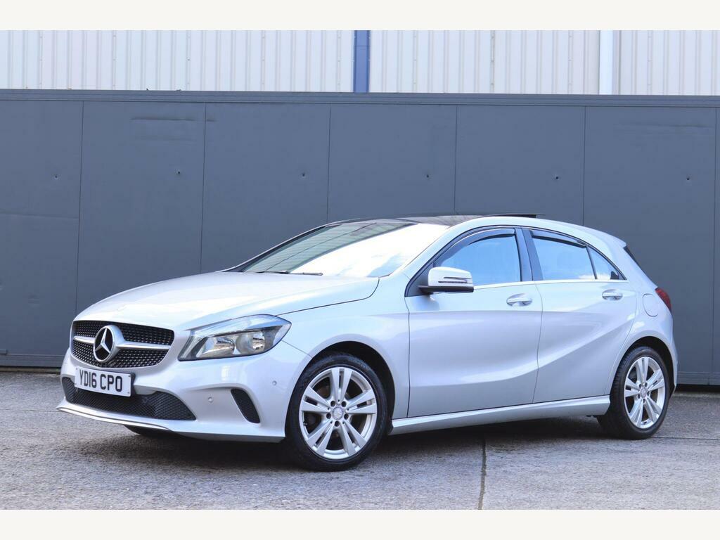 Mercedes-Benz A Class 1.5 A180d Sport Executive Euro 6 S S YD16CPO Silver #3