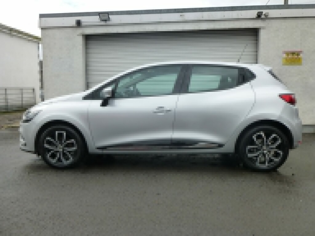 Renault Clio 1.5 Dci 90 Play Edition Euro6 Ulez Hatch RX19HWD Silver #2