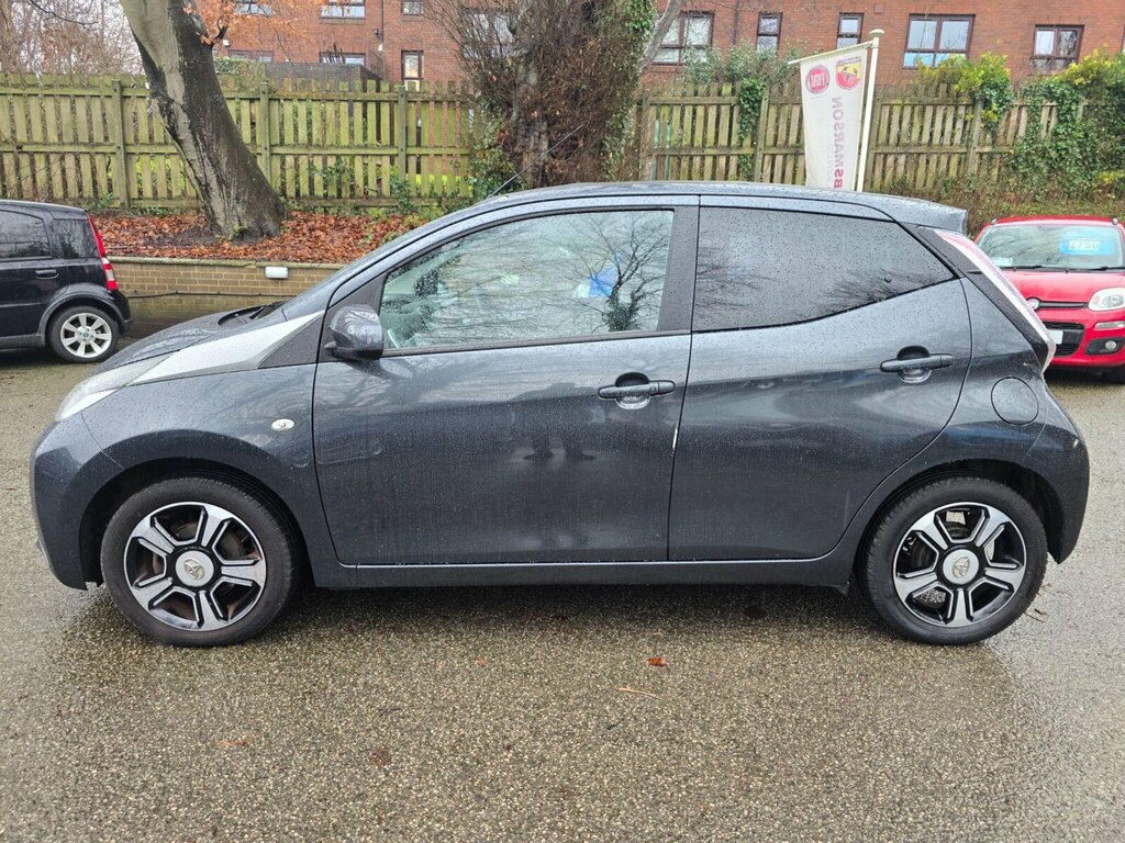 Toyota Aygo 1.0 Vvt-i X-clusiv 2 X-wave Euro 6 DX66WAE #6